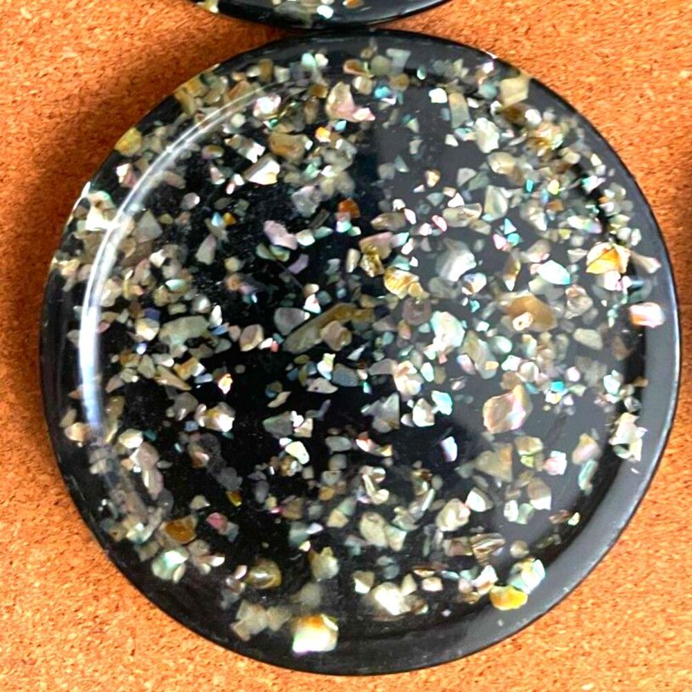 Vtg Set 6 Retro Abalone Shell Coasters, MCM Lucite Black Resin 4” Decor Handmade - Picture 2 of 7